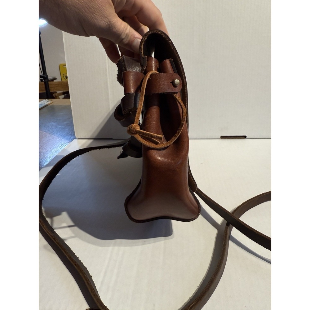 Triumph Outpost Crossbody Bag Brown Full Grain Leather Flap Shoulder Purse - Picture 5 of 13